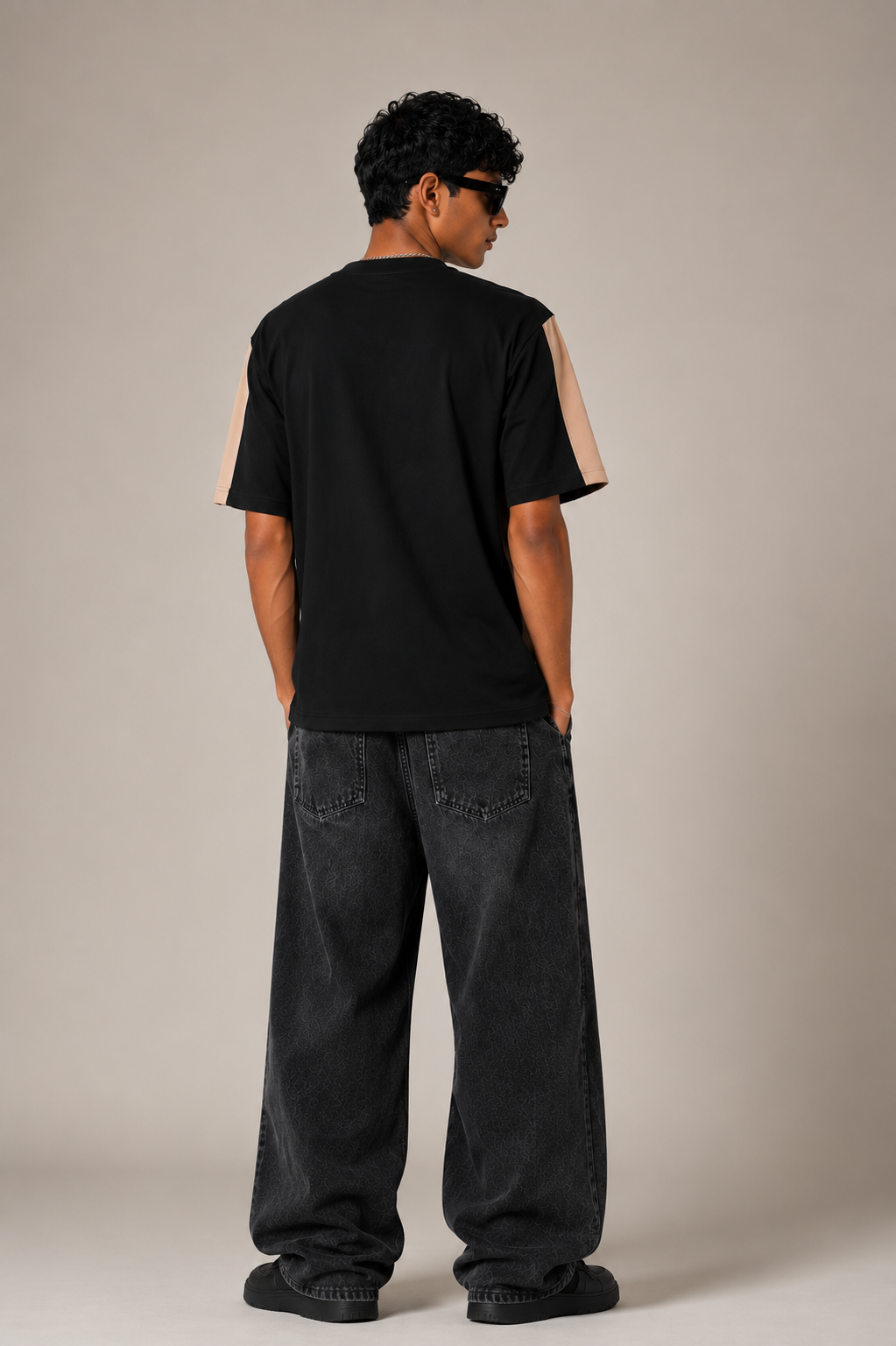oversize strip t.shirt