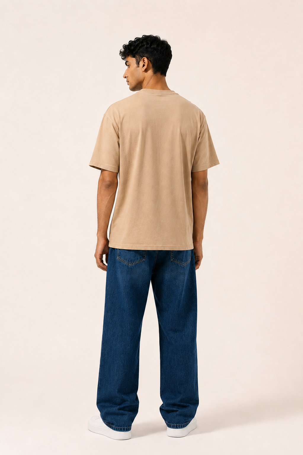 OVERSIZE BOX PRINT T.SHIRT