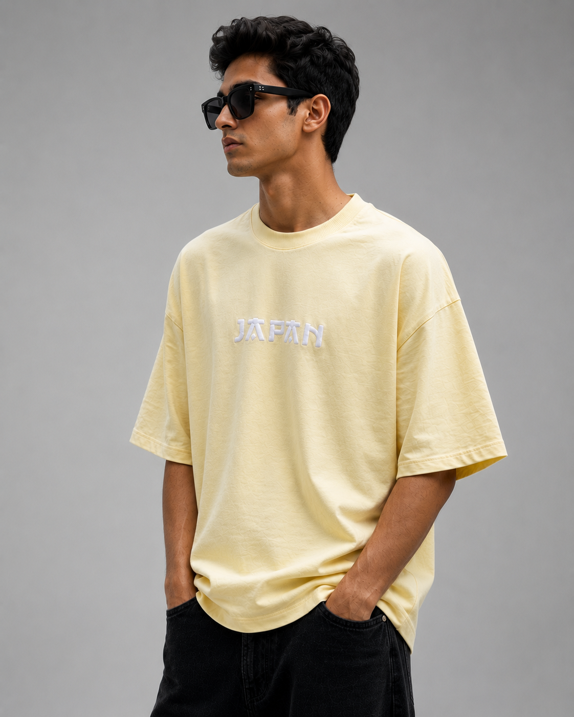 OVERSIZE PUP PRINT T.SHIRT